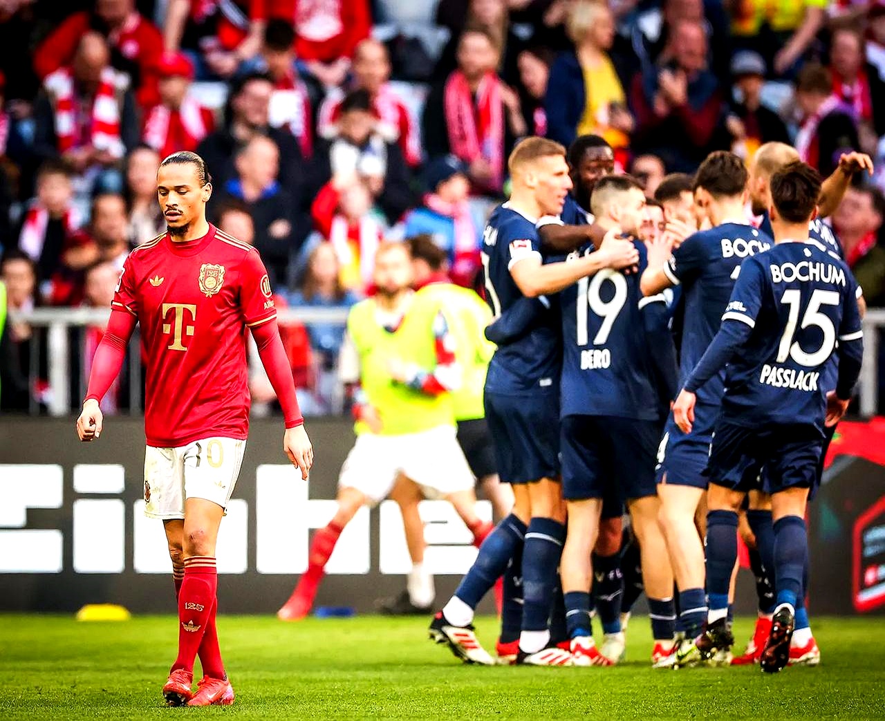 米兰体育APP-包含赛地聚焦——德甲加时末段热度飙升，勒沃库森强势反弹，信心回归，赛程密集仍需轮换的词条