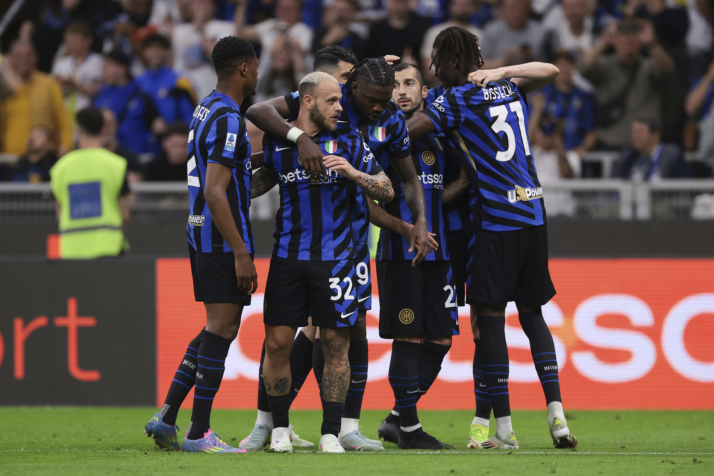 米兰体育-包含AC米兰加时末段遗憾出局，志在葡超名次提升，赛场秩序良好，阵容厚度经受考验的词条